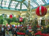 Big Vegas baubles
